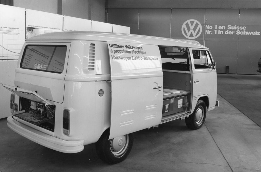 70 Jahre VW Bus in der Schweiz